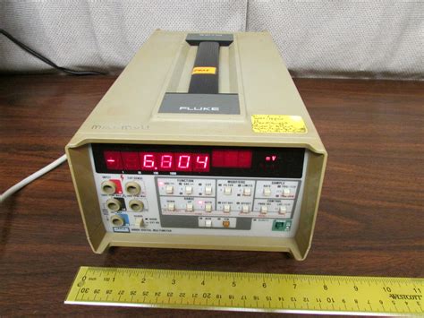 Fluke Benchtop Digital Multimeter With Gpib A Powers Up But As Is