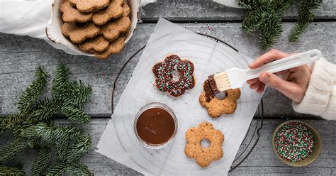 Vegan Kerstkoekjes Recept Met Dadels Chocolade En Spikkels