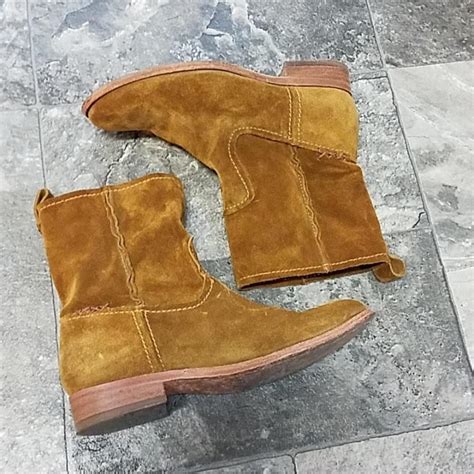 Frye Cara Wheat Suede Short Ankle Boots Size Depop