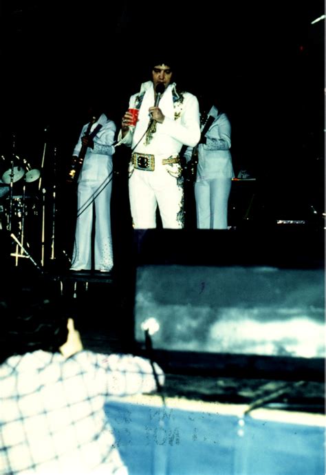 Elvis Presley In Concert