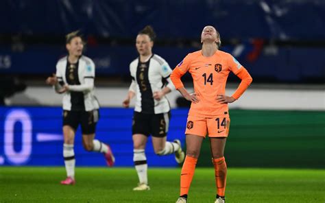 Geen Olympische Spelen Voor De Oranjeleeuwinnen Na 2 0 Nederlaag Tegen