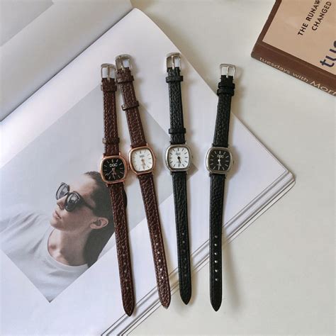 Jual COD Jam Tangan Wanita Quartz Strap Analog Casual Gaya Retro Wulat