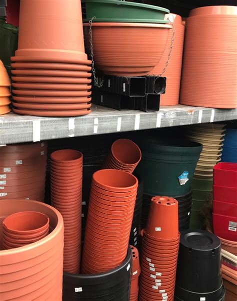 Buy all type of Small, Mini & Large Terracotta Pots Melbourne