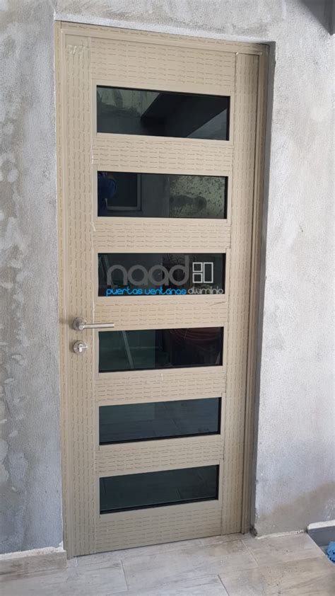 Puerta Batiente Serie Residencial Naad