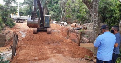 Avança obra de construção da ponte de concreto sobre o riacho Barra