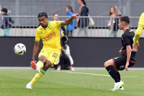 FC Nantes Le groupe crise dappendicite pour Nathan Zézé absent à