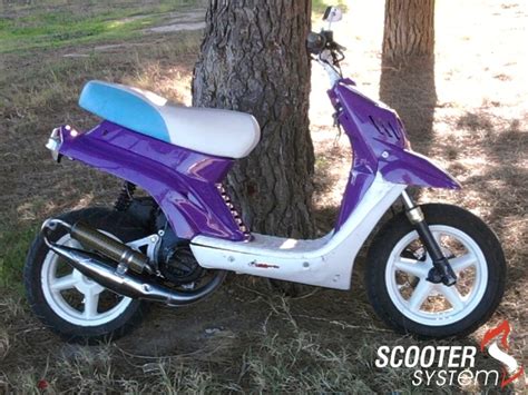 MBK Booster Spirit Purple Runner