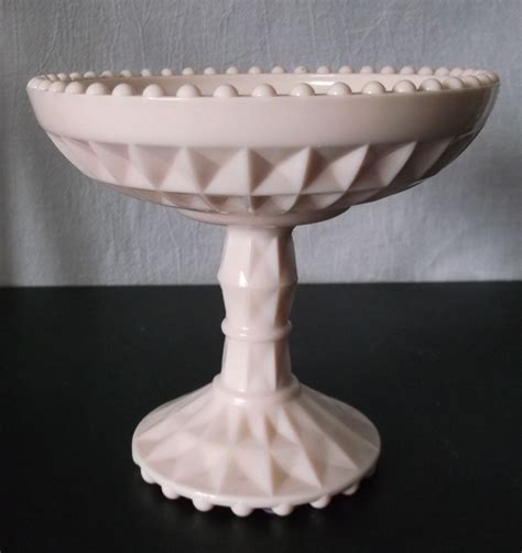 Jeannette Windsor Shell Pink Milk Glass Pedestal Compote Beaded Edge Candy Dish Jeannette