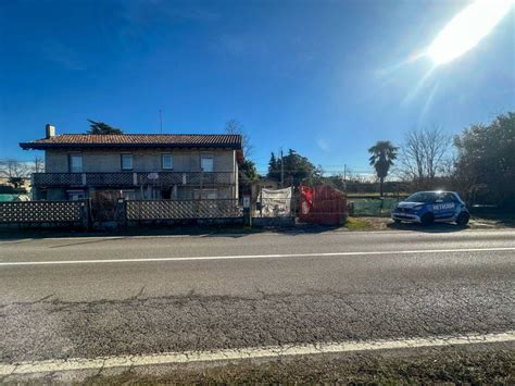 Vendita Villa Unifamiliare In Via San Pellegrino Castions Di Strada