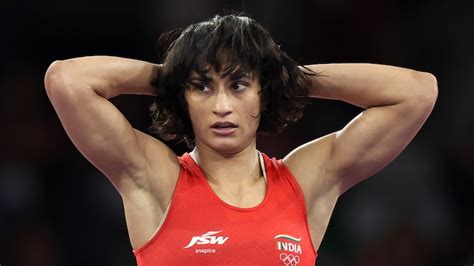 Vinesh Phogat Disqualified From Paris Olympics Heartbroken Anand Mahindra Calls It Bad Dream