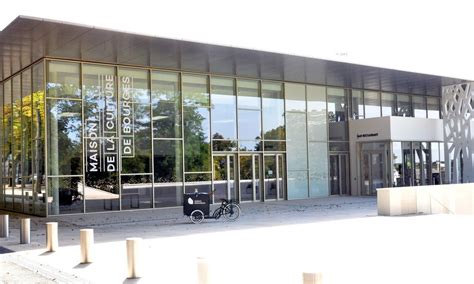 La Maison De La Culture De Bourges 2 Inaugurée Sans André Mais Avec