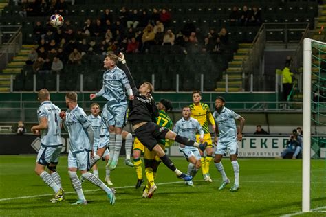 Ado Den Haag Maakt Tegen De Graafschap Vijf Doelpunten In Tweede Helft