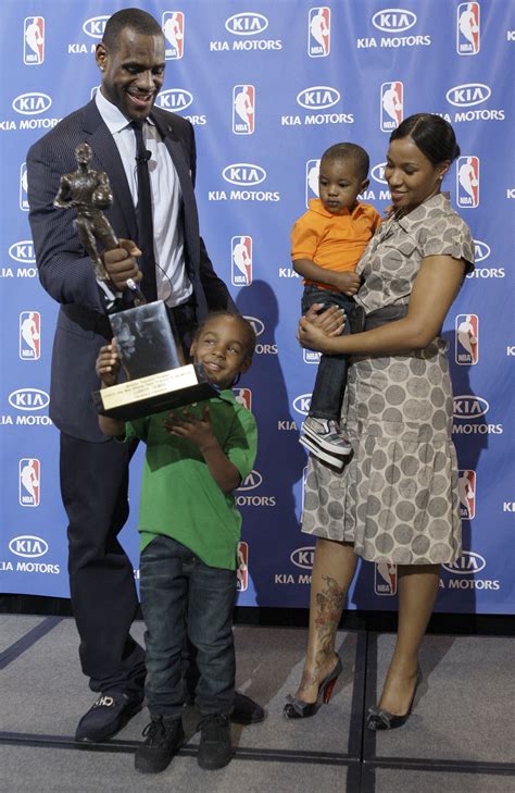 James awarded ’09 NBA MVP title in landslide vote | The Spokesman-Review