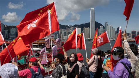 香港主权移交25周年：从数字看香港近年变化 Bbc News 中文