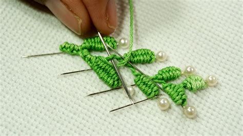 Woven And Buttonholed Feathered Chain Stitch Beginners Hand