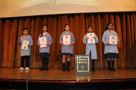 Chapel Mes De La Biblia Primaria Flickr