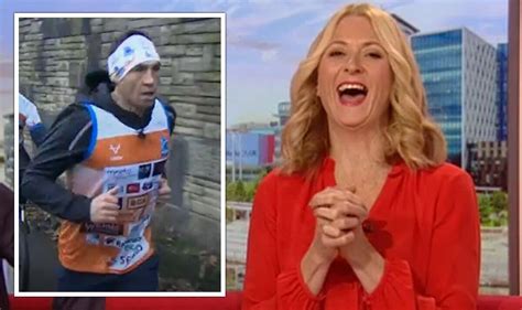 Bbc Breakfast Hosts In Hysterics As Kevin Sinfield Takes Pee Break