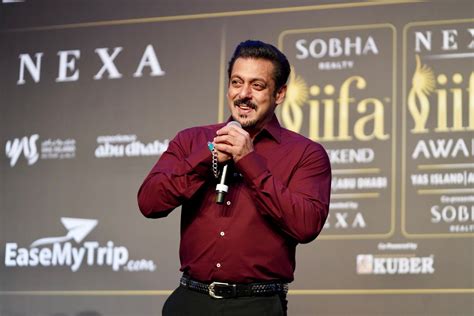 IIFA 2023 Salman Khan Nora Fatehi Abhishek Bachchan Vicky Kaushal