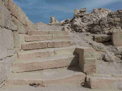 The Dilmun Civilisation Archaeological Sites Of Bahrain