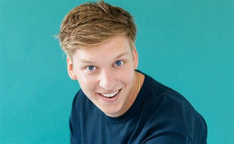 George Ezra Has A Great Initiative For Kids Who Are Stuck In Their Home