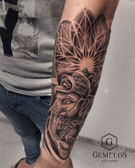 Pin em Tattoo | Ganesha tattoo, Ganesha tattoo sleeve, Buddhist tattoo ...