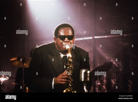 FOREST WHITAKER, BIRD, 1988 Stock Photo - Alamy