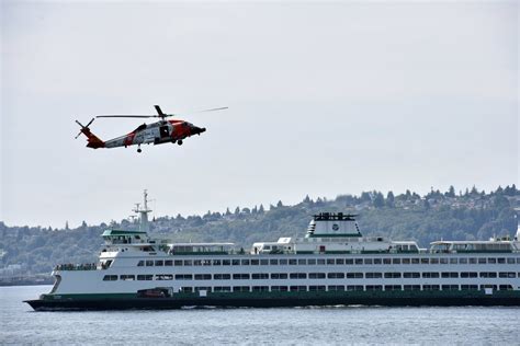 Dvids Images Coast Guard Participates In Seattle S Th Annual