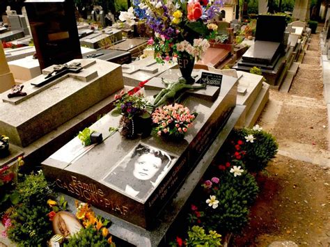 Edith Piaf S Well Loved Grave At Pere Lachaise Cemetery In Paris Pere