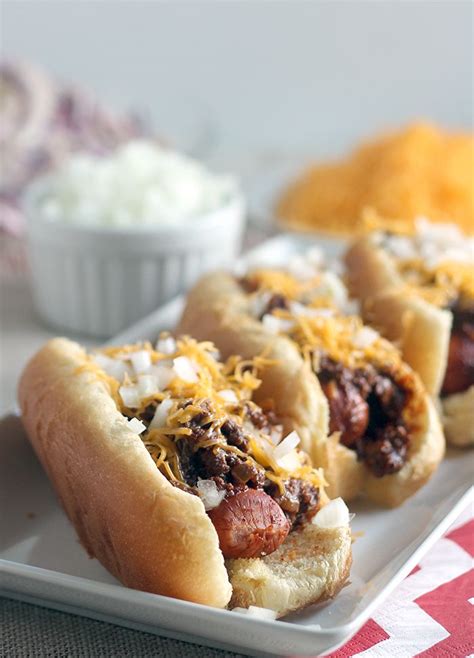 Cincinnati Chili Dogs Recipe Cincinnati Chili Chili Dogs Food