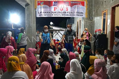 LAYANAN DUKUNGAN PSIKOSOSIAL ANAK KORBAN BANJIR ANTARA Foto