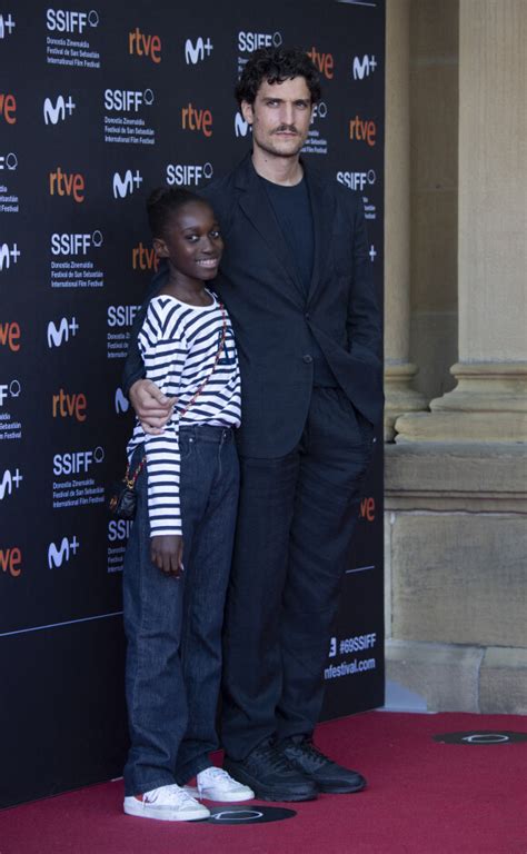 Photo Louis Garrel Et Sa Fille Oumy C Line Premi Re Du Film La