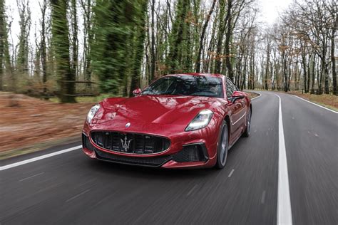 Maserati Granturismo Trofeo Reviews Complete Car