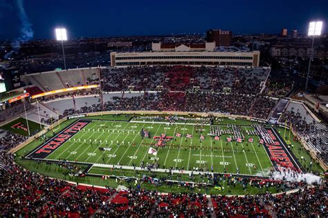 Texas Tech football: Jones Stadium capacity likely at 25% for 2020