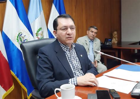 Mario Ponce “no Hay Ninguna Posibilidad Que La Asamblea Legislativa