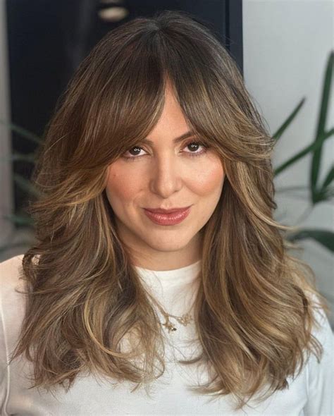 Effortlessly Glam Curtain Bangs With Layers To Try In Curtain