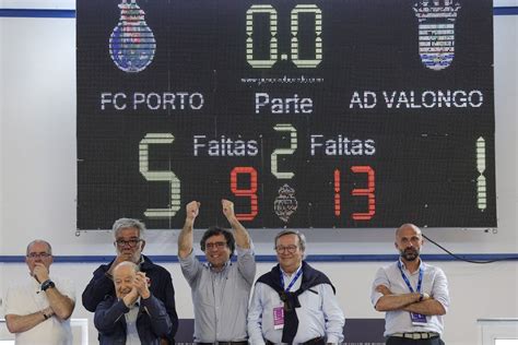 H De Gl Ria Para Fc Porto E Benfica E Do Quase Para O Sporting