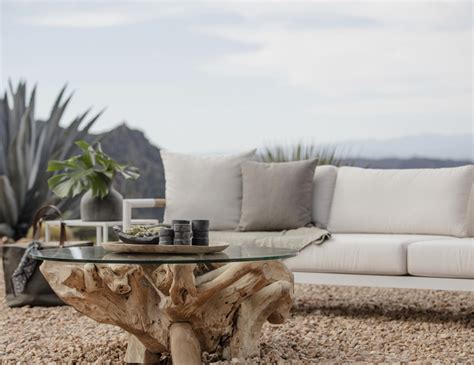 Harbour Outdoor – Breeze XL Lounge & Pure Tree Root Table – Bradley Terrace