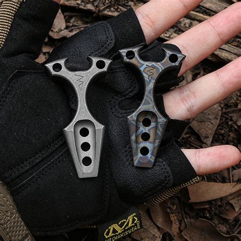 CNEDC Titanium Alloy Mini Crowbar Tools Hand Outdoor Survival Camping