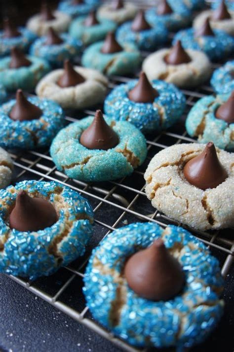 15 Delicious Hanukkah Desserts Easy Hanukkah Dessert Recipes