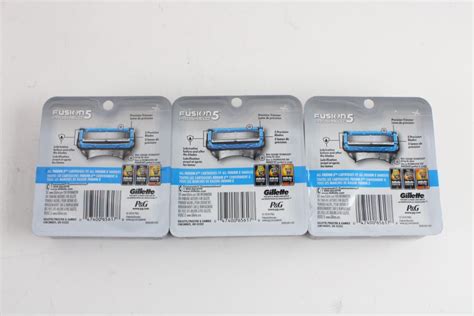 Gillette Fusion Proshield Chill Razor Relacement Cartridge Packs