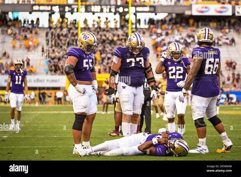 Washington Huskies Quarterback Michael Penix Jr 9 Is Looked Over By