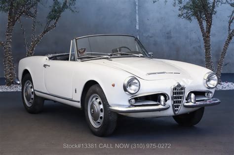 Alfa Romeo Giulietta Spider Beverly Hills Car Club