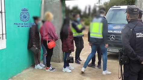 Liberan A 19 Mujeres Explotadas Sexual Y Laboralmente Por Una