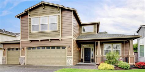 The Pros and Cons of Engineered Wood Siding - Advantage Construction