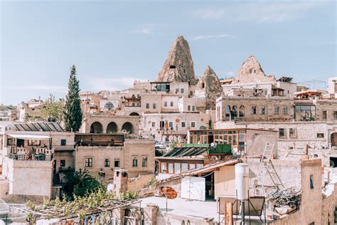 BEST CAPPADOCIA CAVE HOTELS WITH A VIEW - Tour de Lust