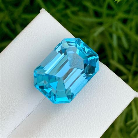 Gorgeous Swiss Blue Topaz Gemstone Gandhara Gems