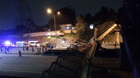 Jembatan Penyeberangan Tol Bsd Ambruk Lalin Arah Jakarta Padat News