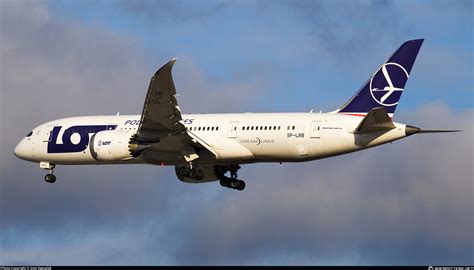 SP LRB LOT Polish Airlines Boeing 787 8 Dreamliner Photo By Emil