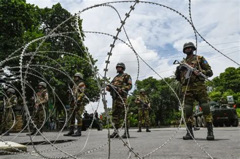 কোটা আন্দোলন ঘিরে সহিংসতা কারফিউ সেনা মোতায়েন ইন্টারনেট বন্ধ আরো যা