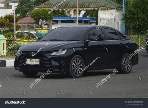 toyota vios  royalty  images stock  pictures